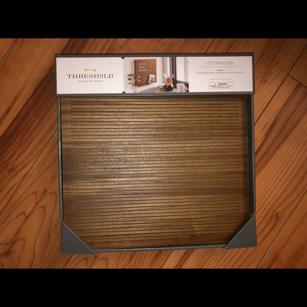 Wood letter board